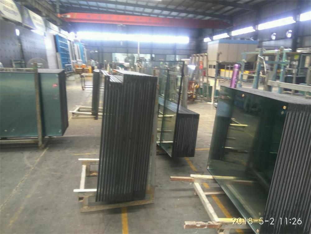 IGU will deform on racks