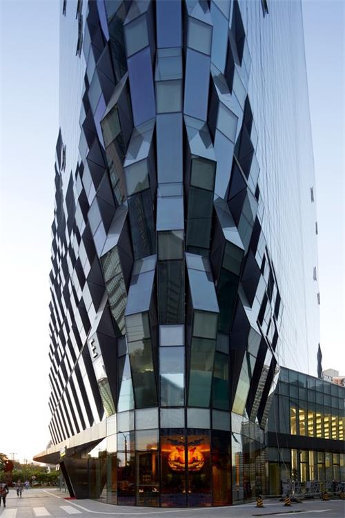 MORN Solar control coated Glass