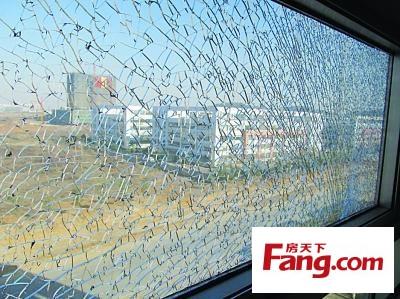 non-qualified-tempered-glass-morn