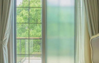 FROSTED GLASS WINDOWS-BIRD FRIENDLY GLASS